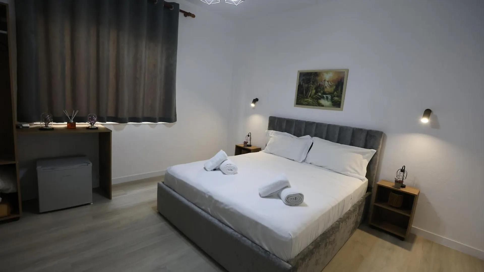***  Vila Alizee Hotel تيرانا ألبانيا
